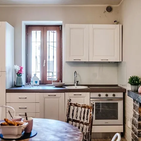 Holiday home Easy Welcome Dimora Antico Borgo *
