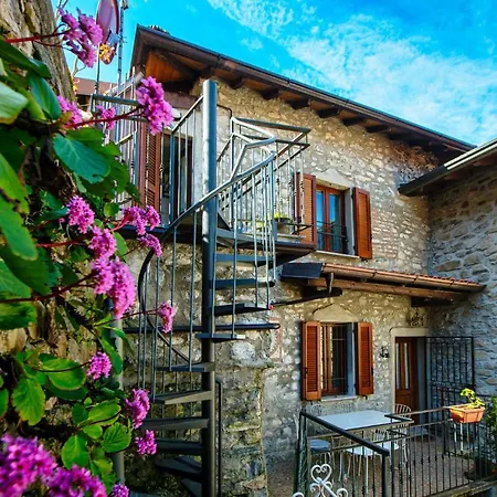 Easy Welcome Dimora Antico Borgo *